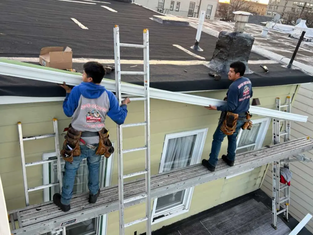 <h2>Expert Gutter Repair and Installation Services for Homes and Businesses in Tenafly, NJ.</h2>